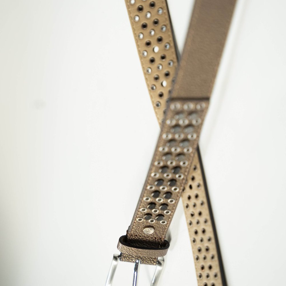 Belt - Picture 2 of 5